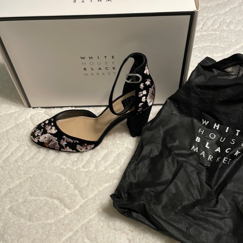 White House Black Market Piper Dandilion High Heel shoes 6.5